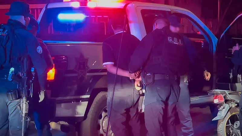 Policías en operativo